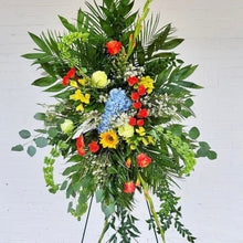 Load image into Gallery viewer, Mixed Fresh Flower Spray
