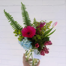 Load image into Gallery viewer, Mixed Fresh Arrangement
