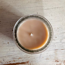 Load image into Gallery viewer, GreenLeaf Lg Candle Cashmere Kiss
